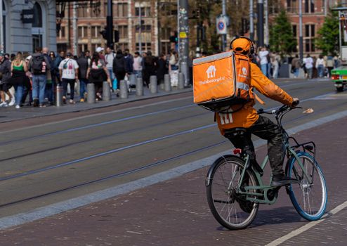 Thuisbezorgd in Viral: slim bestellen, kosten en populaire keuzes