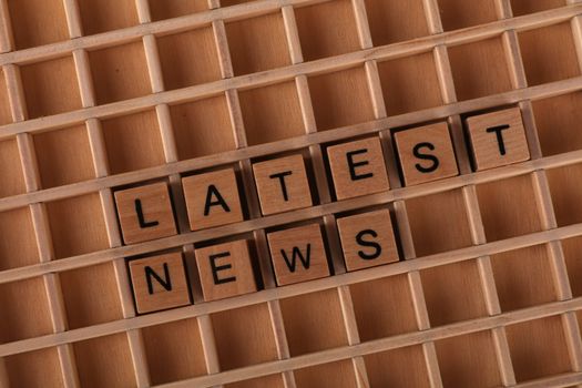 Smartphone met live feed: nu het laatste nieuws het eerst op nu nl over politiek en buitenlandnieuws