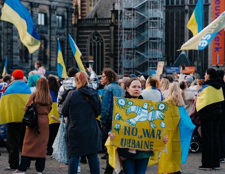 Kaart en digitale oorlogsanalyses over de oorlog in Oekraïne met drones en geopolitieke lijnen